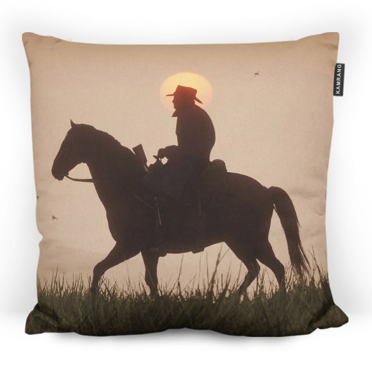 خرید بالشت - طرح بازی Red Dead Redemption 2